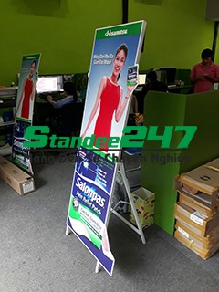 Standee gia công khung sắt